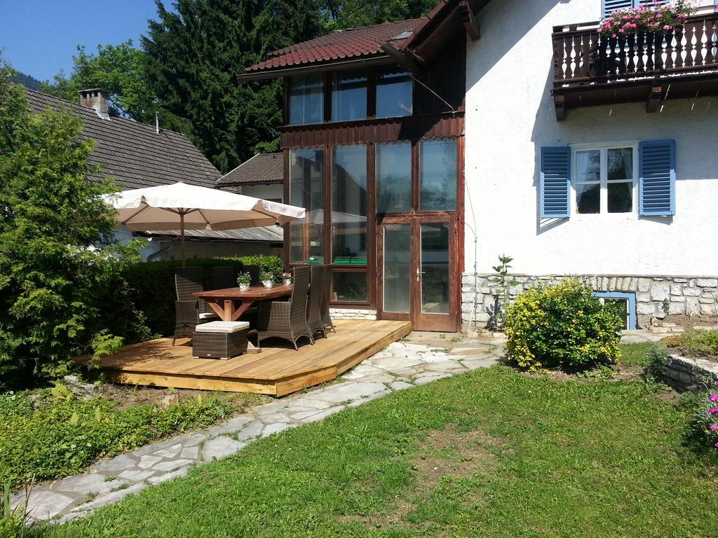 Pension Rosenheim Treffen Habitación foto