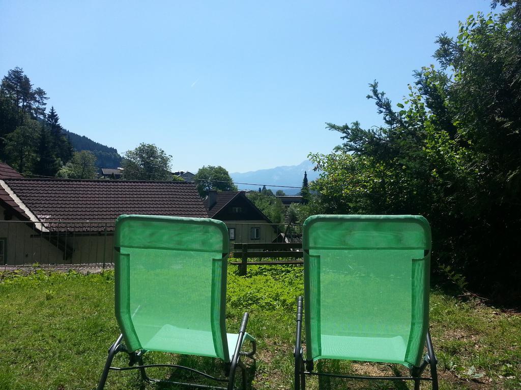 Pension Rosenheim Treffen Habitación foto